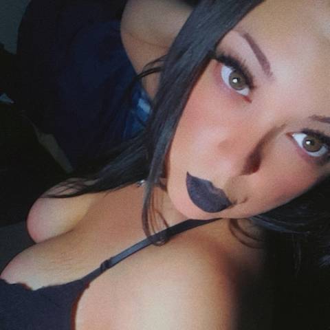 @adolltoenvy