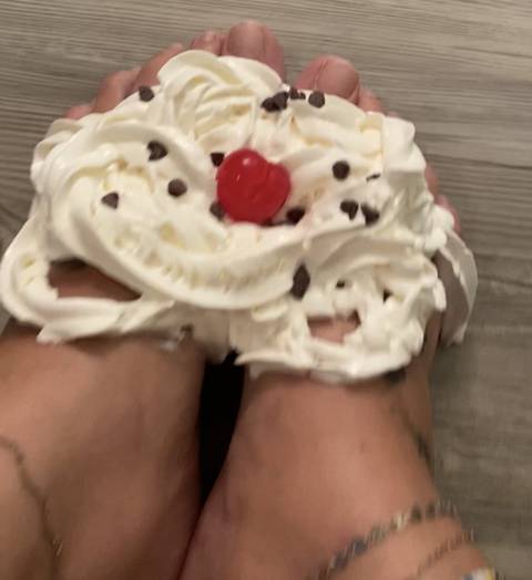 @thefeetqueen_90