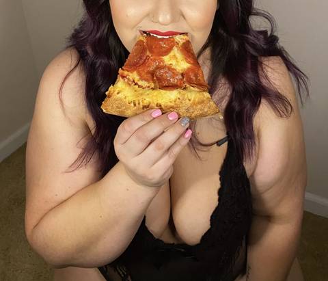 @slut4thepizza