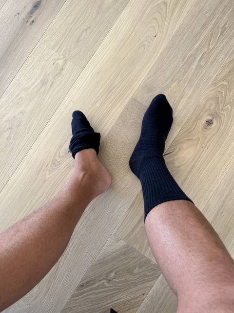 sockssneakersfeet