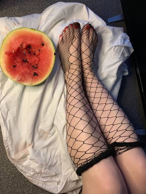 lushlegslucy