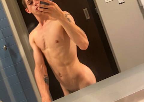 kinkytwink99 nude