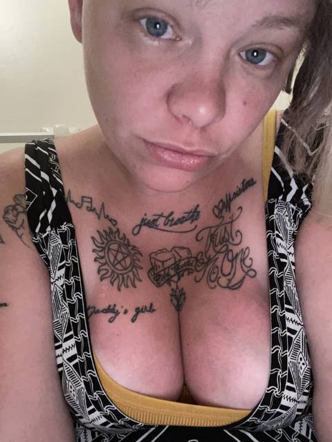 @singlemomma89