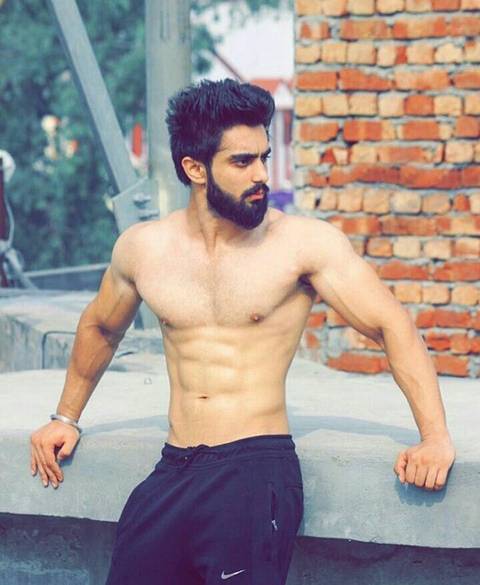 confused_asianguy nude