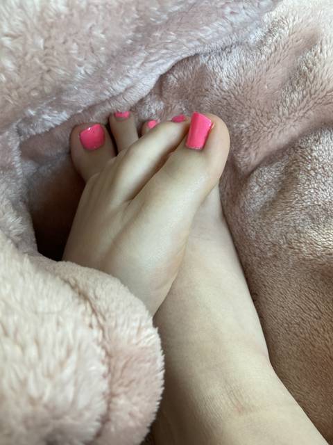 prettyinpinkpiggies1