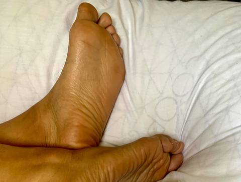 toesnsoles1 nude