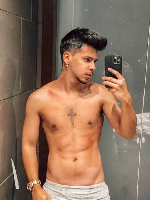 @alexlumbier