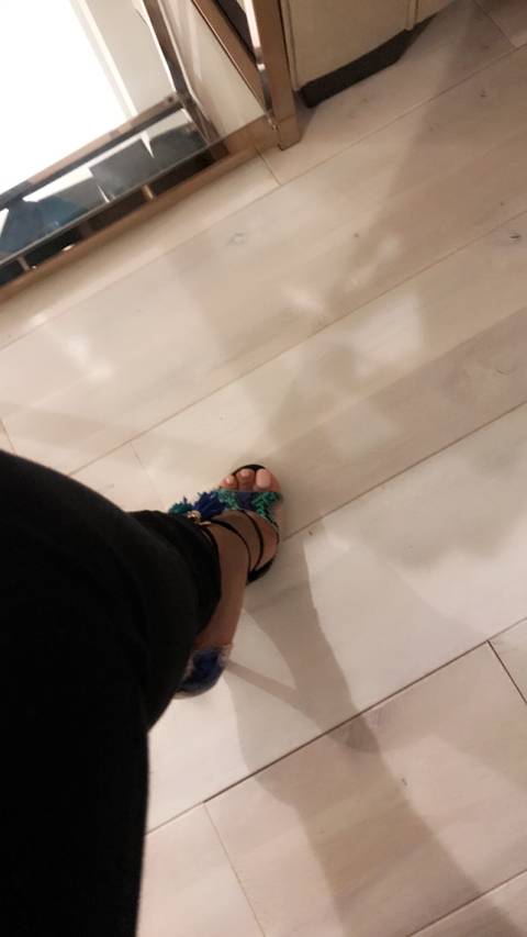 onlyfeetfanzs1007 nude