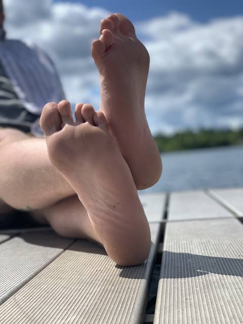 @foot_by_the_fruity