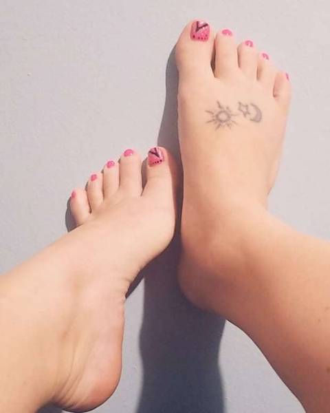 hotcrazyfeet4u nude