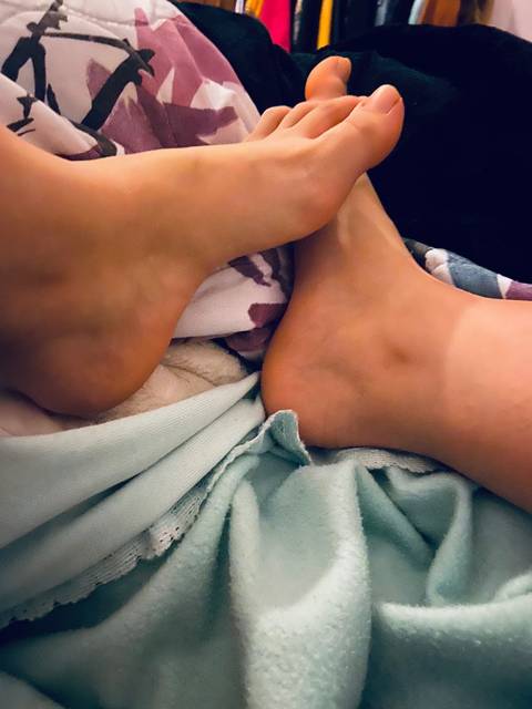 feet789207