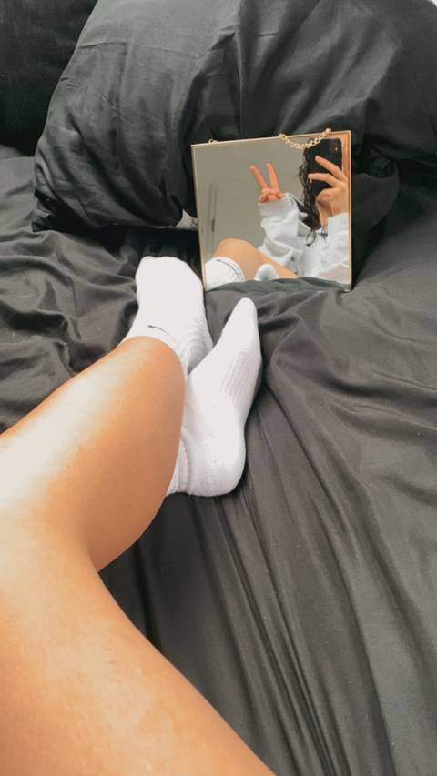 feetlovebyluna