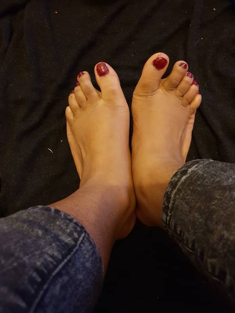 @bbwebonyfeet