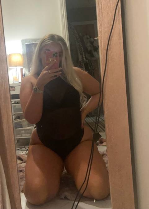 raicheal93 nude