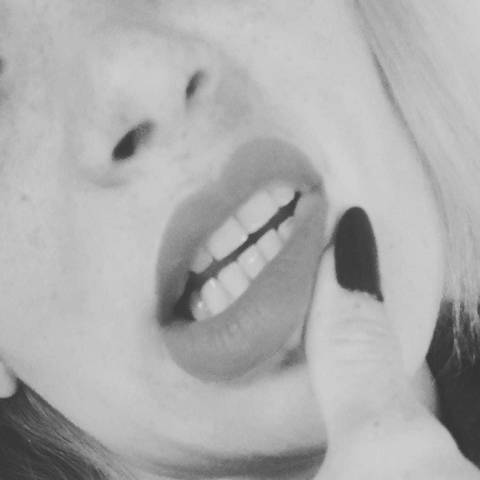 anastasia.l.o.v.e nude