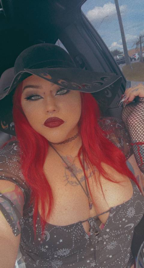 inkedstonerfreak nude