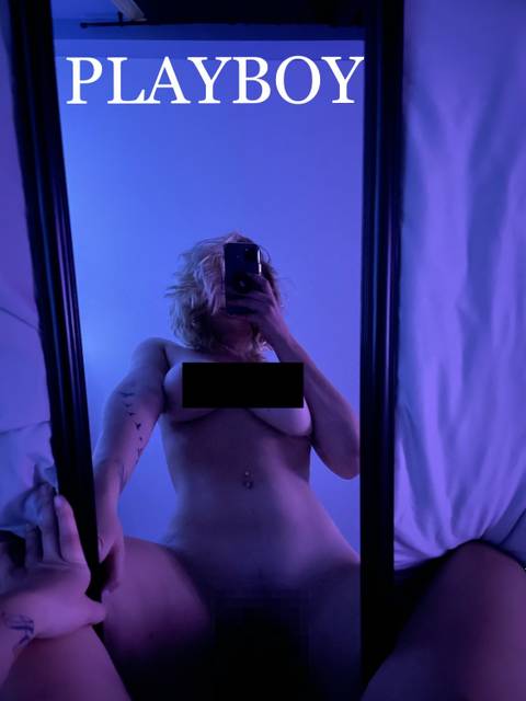 lizcorrine nude