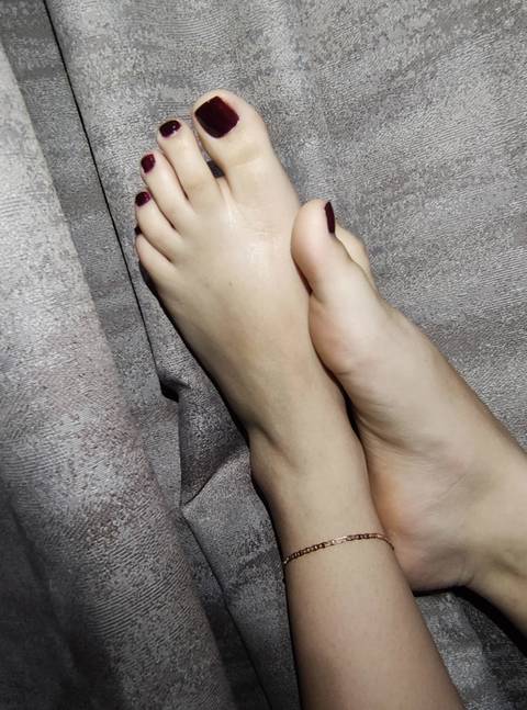 @lareinadepiesbonitos