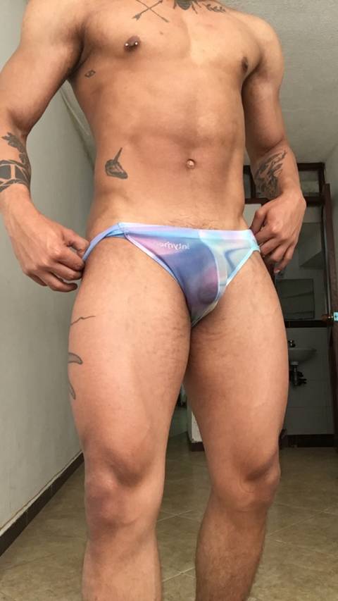 alejoaguilarxxx nude