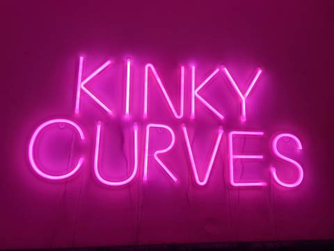 kinkyxcurves nude