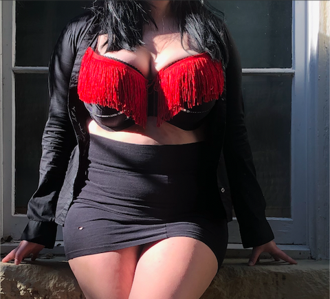 tassel_tits