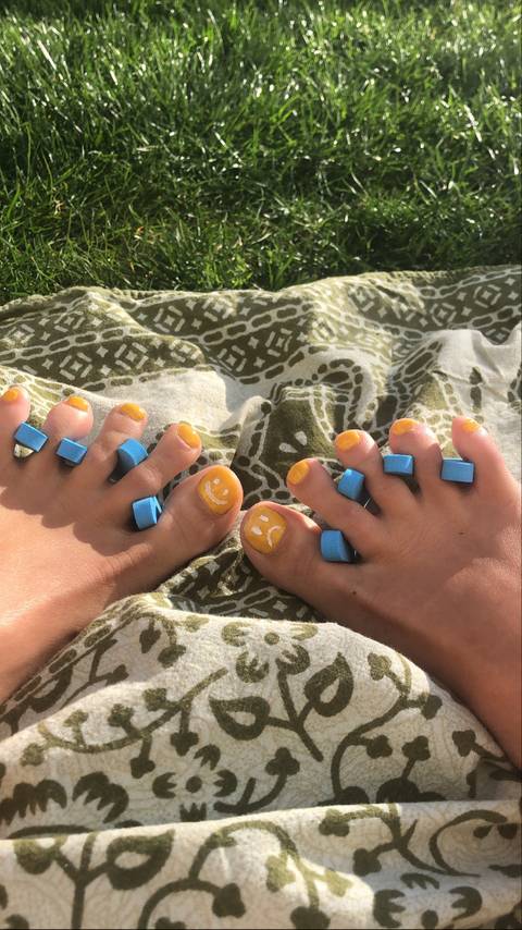 prettylittlefeetfootsies nude