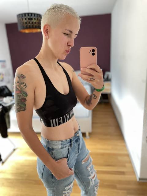 @goodwithmypics