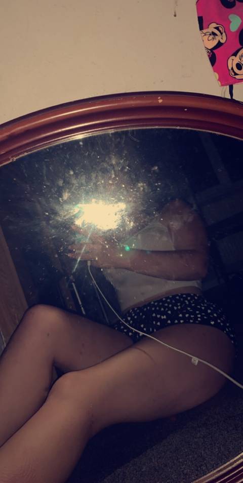callmegolum nude