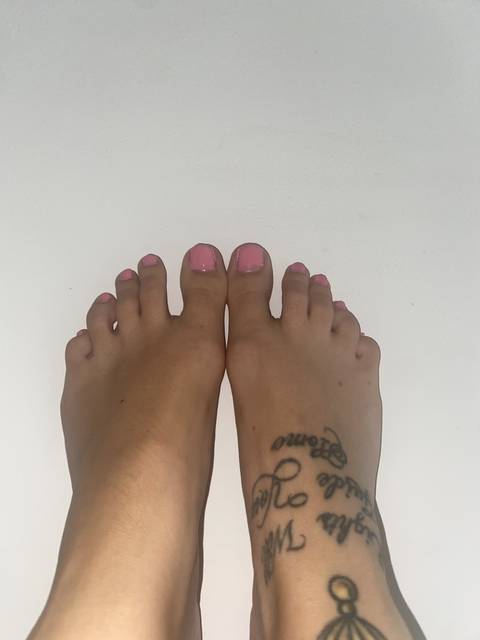 footfrenzy453 nude