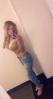 lovemeorhateme23 nude