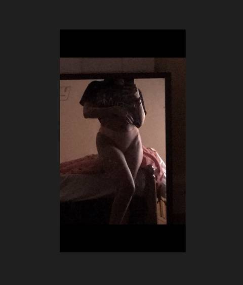 larealcakesg2 nude