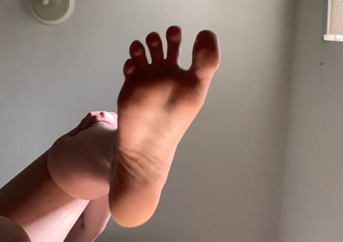 gimmethafeet nude