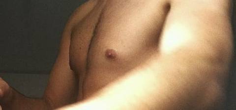 tombrihs nude