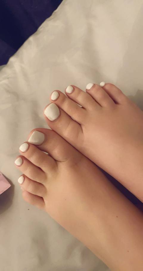 prettyfeet1993 nude