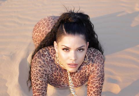 shesonfire_af