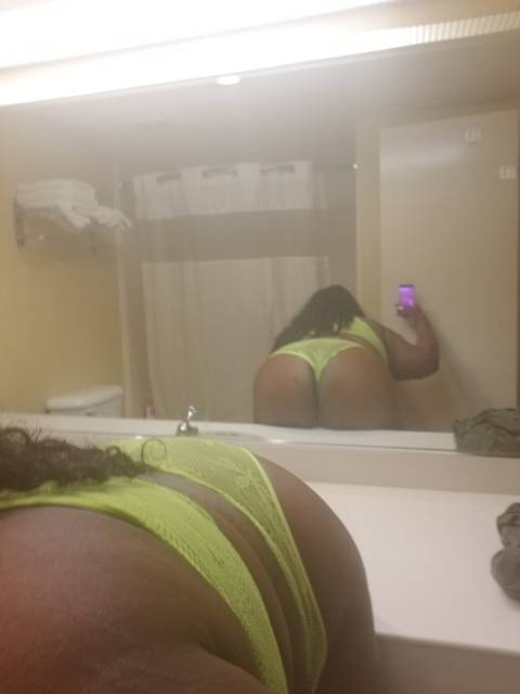 chocolatebbw37 nude