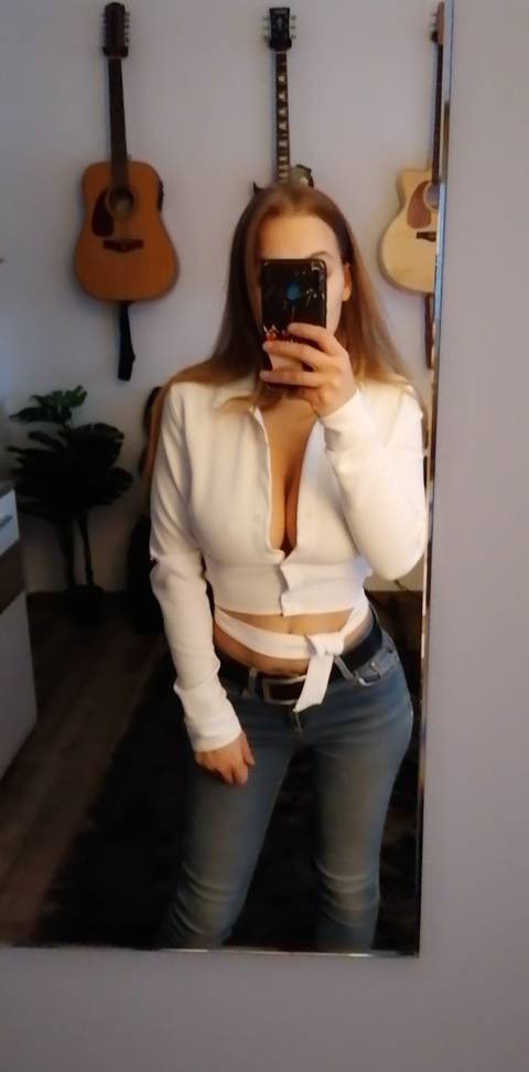 tinytina98