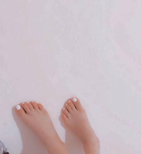 adrianesfeet