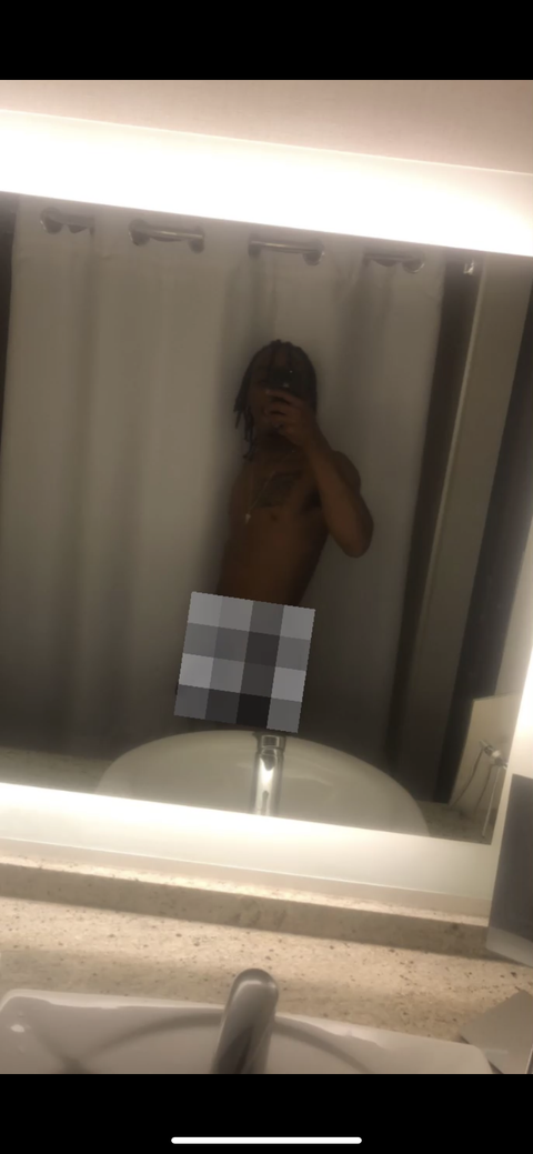 trugodnyious nude