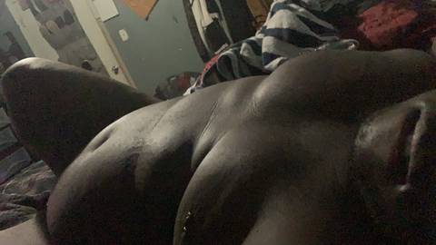 @darkthickboi