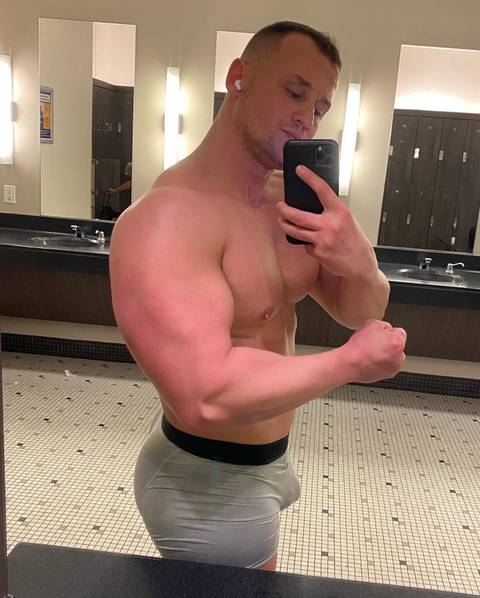 juicymusclebottom