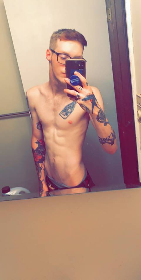 yourfavload nude