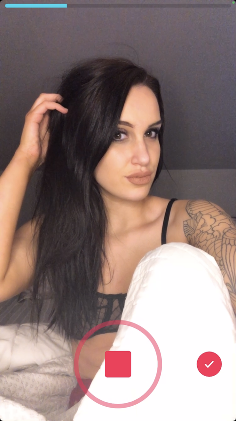 V𝔞𝔩𝔢𝔯𝔦𝔢 - ouijavixen OnlyFans