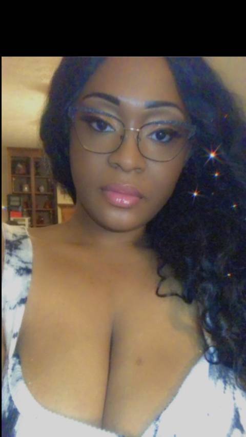 @prettypeachiebbw