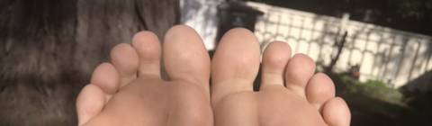 fruityfreakyfeet nude