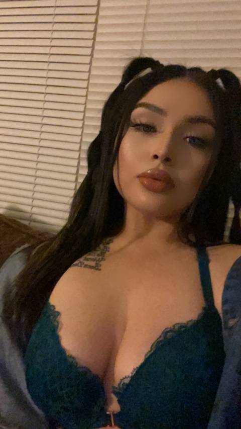 @rissaaxxx