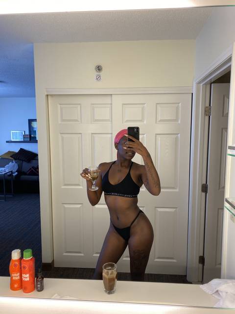 @missbrownskinhoney