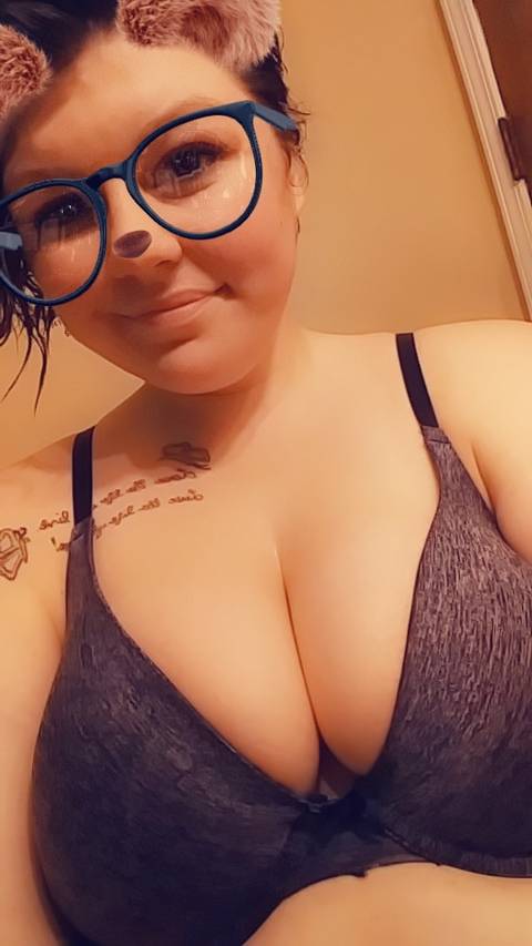 shylowe15 nude