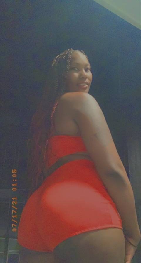 @riah_thee_stallion