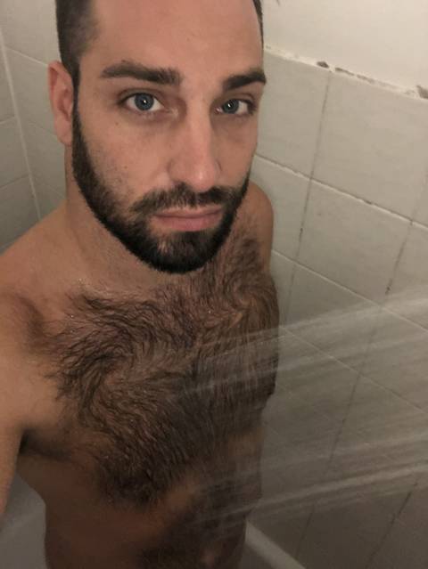 hairy_hung_guy